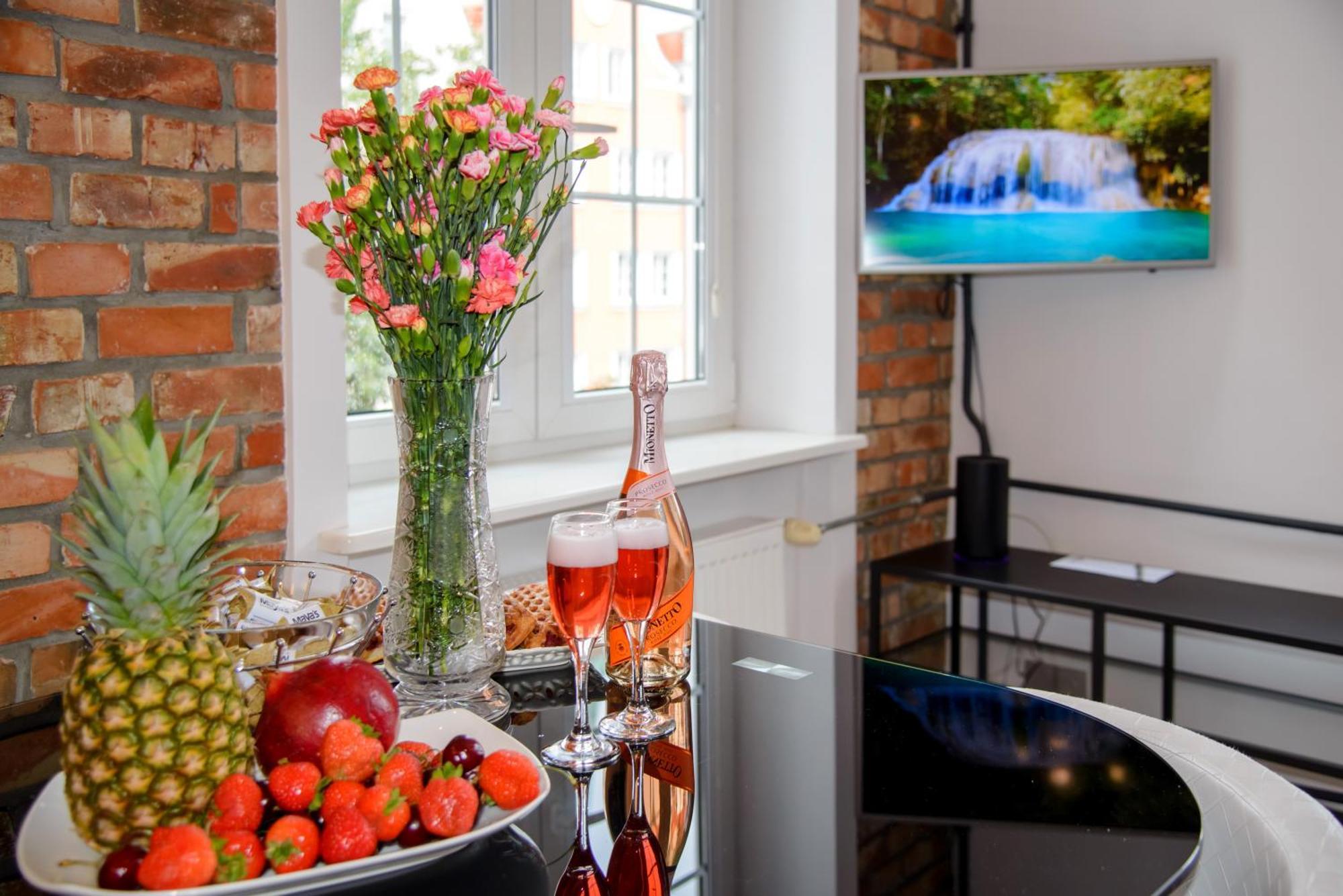 Maya'S Flats & Resorts 63 - 3 Rooms Apartment On Chlebnicka Street Old Town Gdańsk Kültér fotó